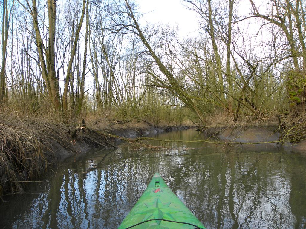 ホテル De Brabantse Biesbosch Werkendam エクステリア 写真